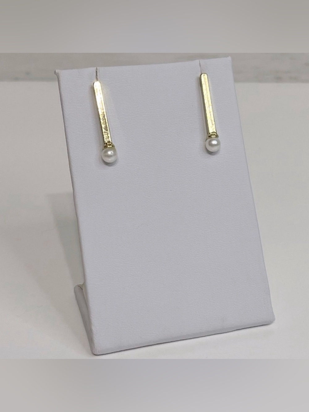 NEW Gold & Pearl Drop Earrings
